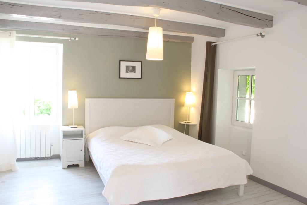 Bed and Breakfast Relais De La Riniere Le Landreau Exterior foto