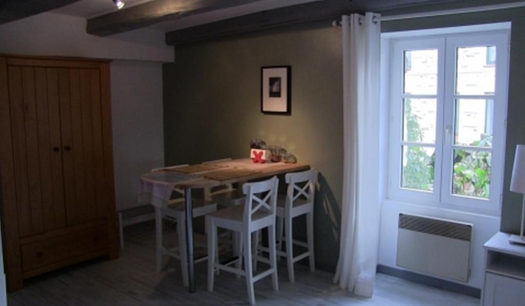 Bed and Breakfast Relais De La Riniere Le Landreau Exterior foto